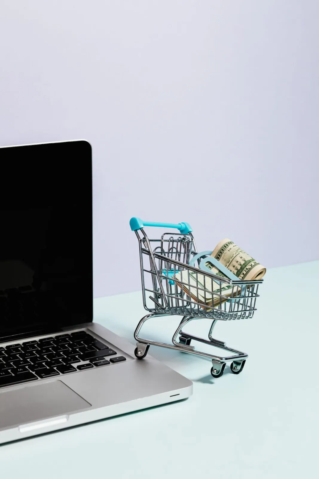 What Is Social Commerce And How To Sell Directly On Social Media